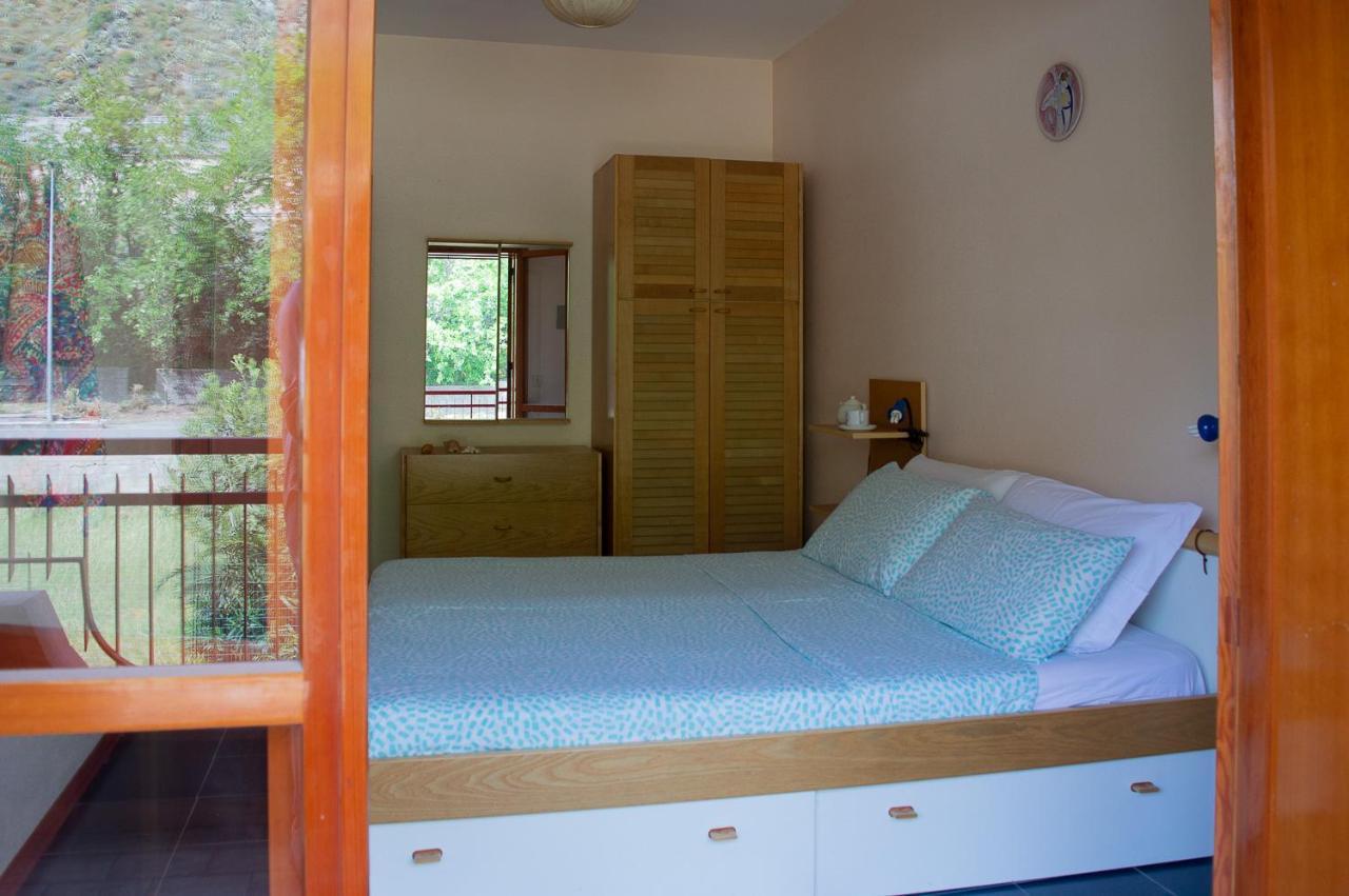 Beach House Blue Holiday Летоянни Экстерьер фото